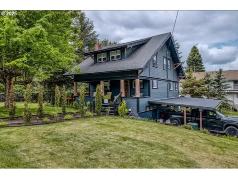 51 N Dean Street Coquille OR 97423