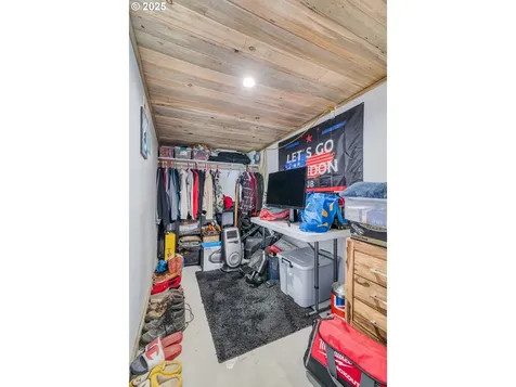51 N Dean Street Coquille OR 97423