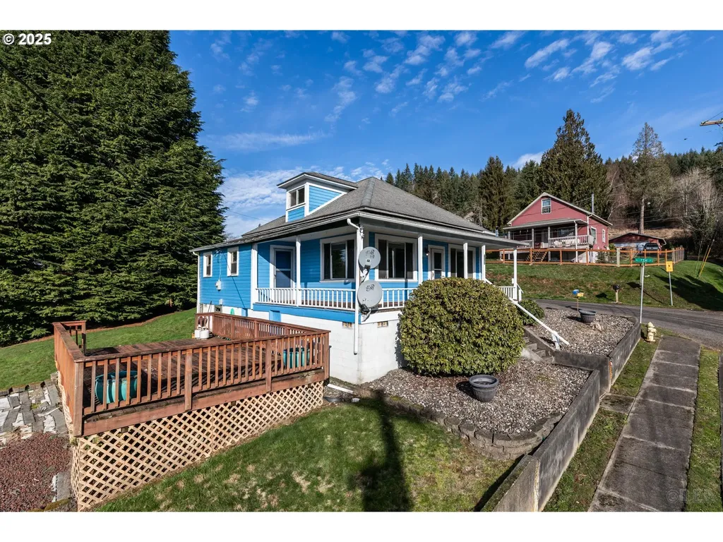 680 NE Spring Street Clatskanie OR 97016