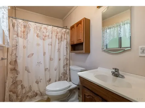 680 NE Spring Street Clatskanie OR 97016