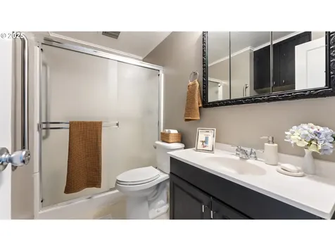 2908 E Mcloughlin Boulevard Vancouver WA 98661
