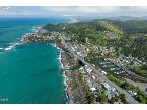 1113 N Highway 101 Depoe Bay OR 97341