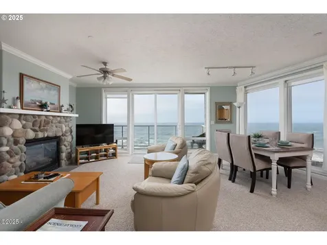1113 N Highway 101 Depoe Bay OR 97341