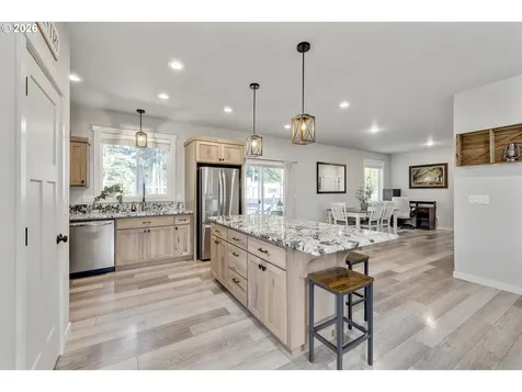 27754 S Cedar Bridge Lane Colton OR 97017