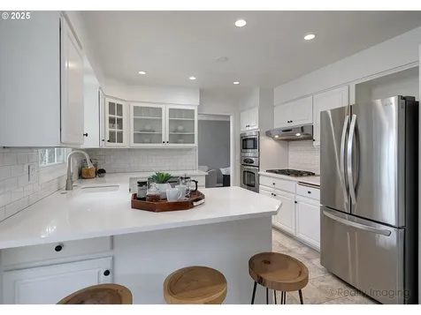 5690 SW Spruce Avenue Beaverton OR 97005