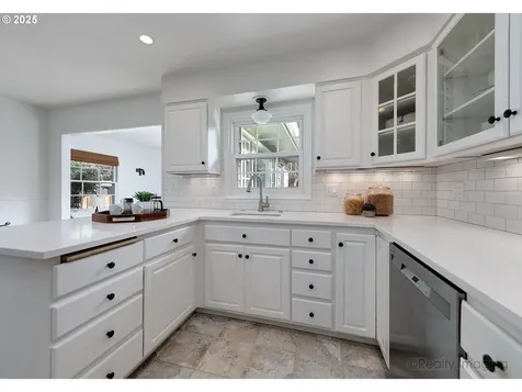 5690 SW Spruce Avenue Beaverton OR 97005