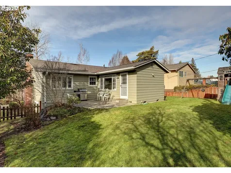 5690 SW Spruce Avenue Beaverton OR 97005