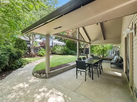 516 7th Street Lake Oswego OR 97034