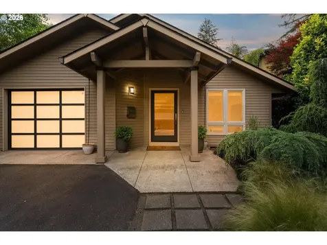 516 7th Street Lake Oswego OR 97034