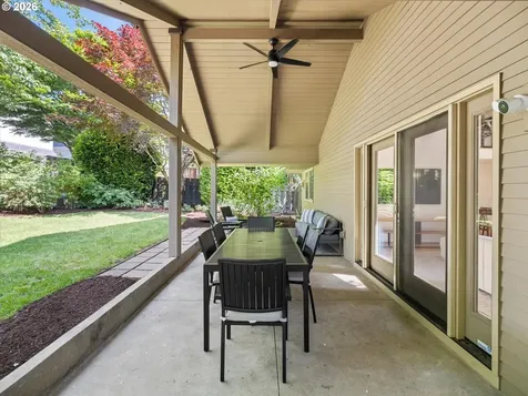 516 7th Street Lake Oswego OR 97034