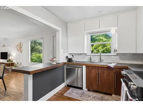 2015 E 29th Street Vancouver WA 98663