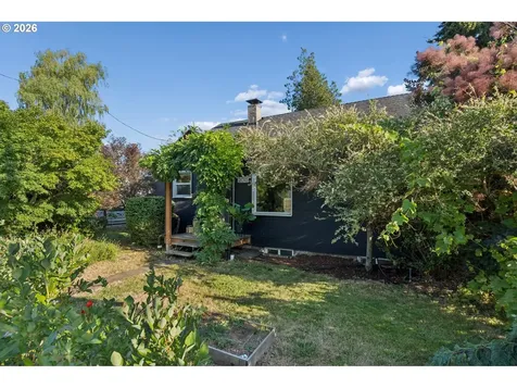 2015 E 29th Street Vancouver WA 98663