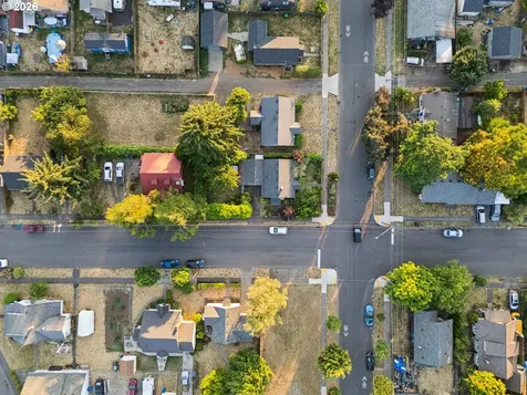 2015 E 29th Street Vancouver WA 98663