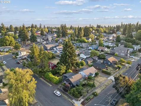 2015 E 29th Street Vancouver WA 98663
