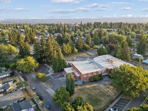 2015 E 29th Street Vancouver WA 98663