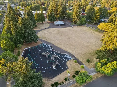 2015 E 29th Street Vancouver WA 98663