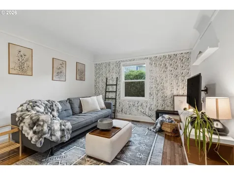 2015 E 29th Street Vancouver WA 98663