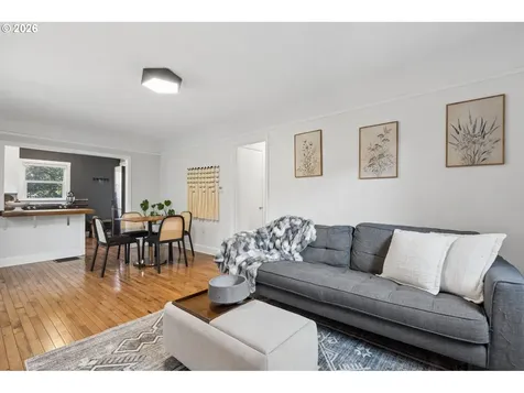 2015 E 29th Street Vancouver WA 98663