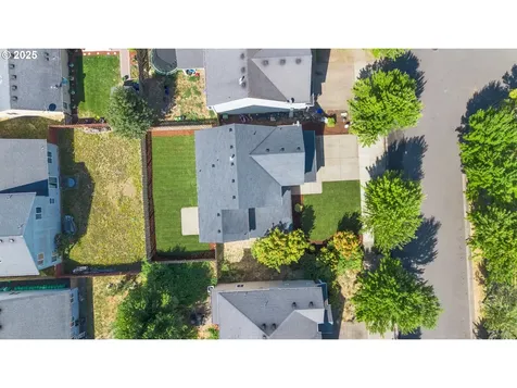 3082 Jonah Place Woodburn OR 97071