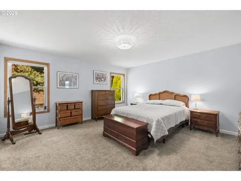 5867 SE Snowberry Court Hillsboro OR 97123