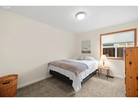 5867 SE Snowberry Court Hillsboro OR 97123
