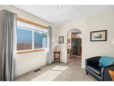 5867 SE Snowberry Court Hillsboro OR 97123