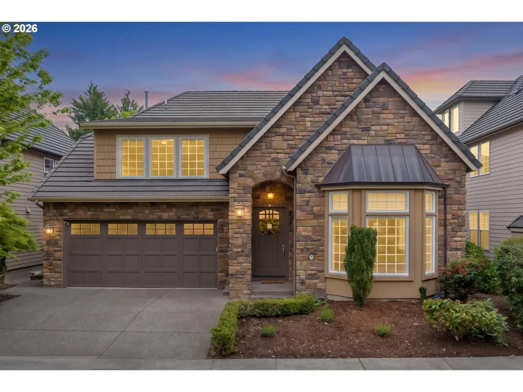 2240 Turnberry Court Eugene OR 97401