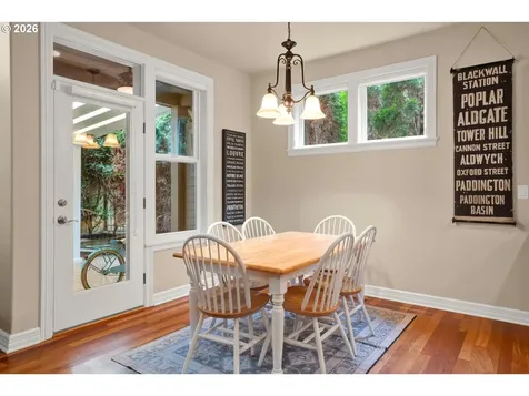 2240 Turnberry Court Eugene OR 97401