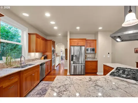 2240 Turnberry Court Eugene OR 97401
