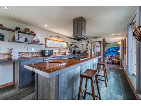 42365 Hensley Hill Road Port Orford OR 97465