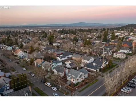 3506 NE 69th Avenue Portland OR 97213