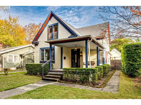 1626 21st Avenue Longview WA 98632
