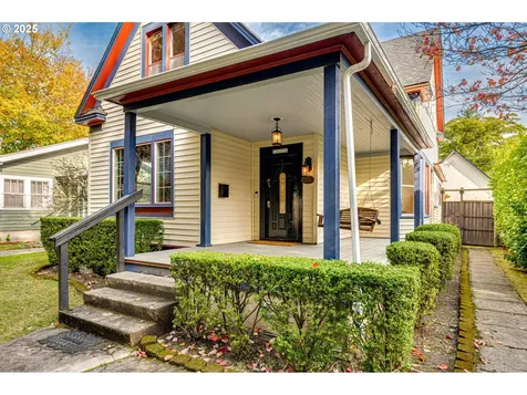 1626 21st Avenue Longview WA 98632