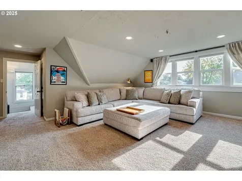 1626 21st Avenue Longview WA 98632