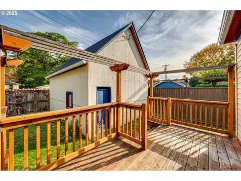 1626 21st Avenue Longview WA 98632
