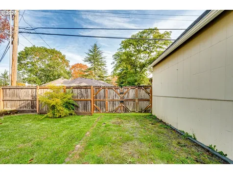 1626 21st Avenue Longview WA 98632