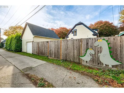 1626 21st Avenue Longview WA 98632
