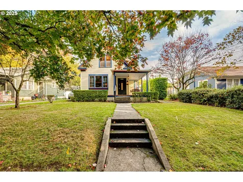 1626 21st Avenue Longview WA 98632