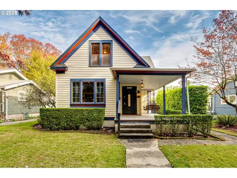 1626 21st Avenue Longview WA 98632