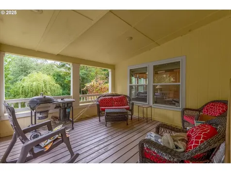 124 Solo Meadows Lane Longview WA 98632