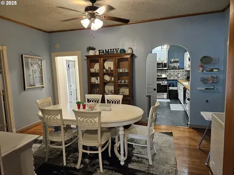 1040 6th Avenue SE Albany OR 97321