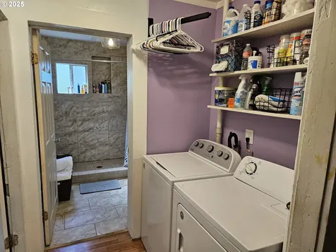 1040 6th Avenue SE Albany OR 97321