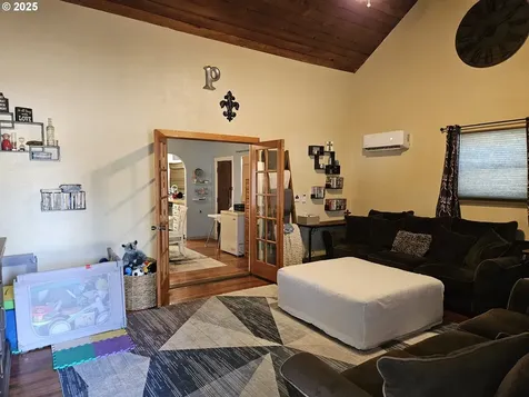 1040 6th Avenue SE Albany OR 97321