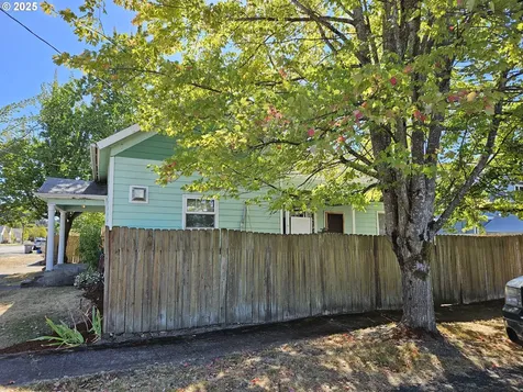 1040 6th Avenue SE Albany OR 97321