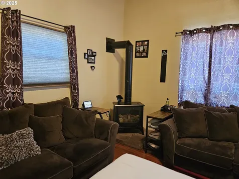 1040 6th Avenue SE Albany OR 97321