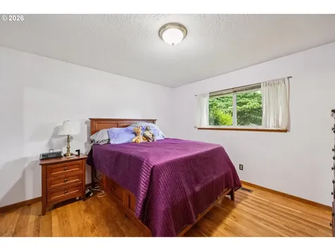 9285 SW Whitford Lane Portland OR 97223