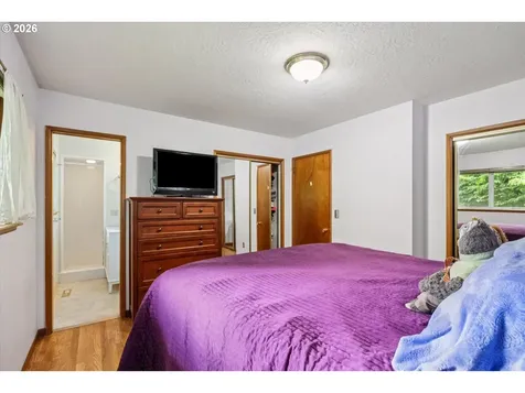 9285 SW Whitford Lane Portland OR 97223