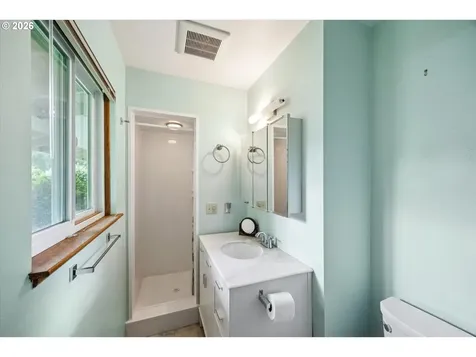 9285 SW Whitford Lane Portland OR 97223