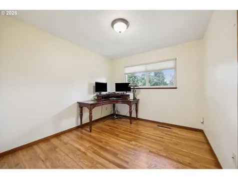 9285 SW Whitford Lane Portland OR 97223