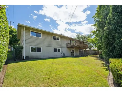 9285 SW Whitford Lane Portland OR 97223